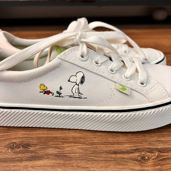 Cariuma X Peanuts Canvas Sneaker Earth Day Special Edition Sz 8 - Picture 10 of 15
